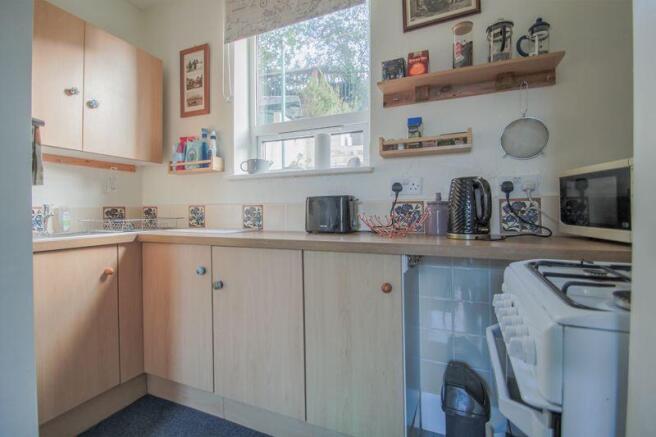 2 bed Terraced for sale Image 8