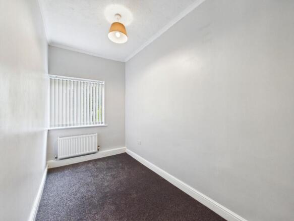 2 bed Terraced for sale Image 10