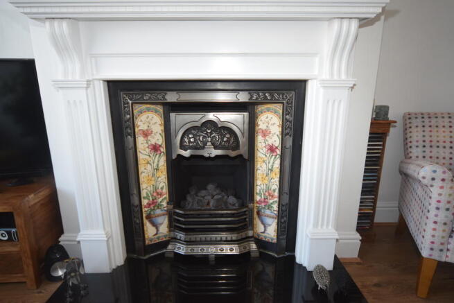 FEATURE FIRE PLAC...