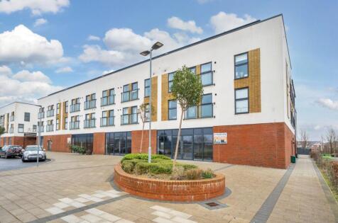 Longacres Way, Longacre House Longacres Way, PO20