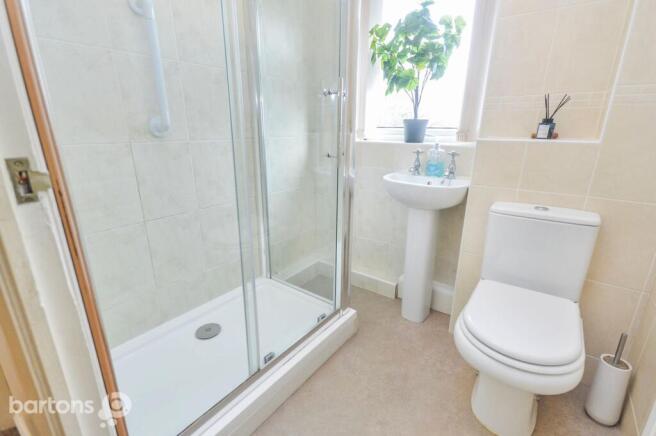 2 bed House for sale Image 8