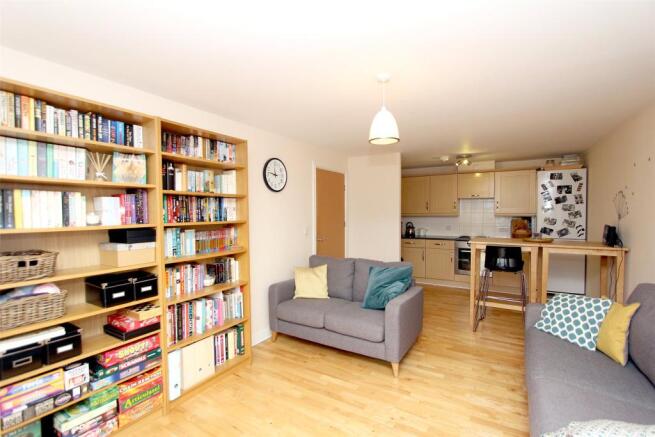 Living / Dining Area