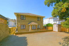 Flat 1, Beatrice Lodge, Beatrice Avenue, Shanklin PO37 6EN