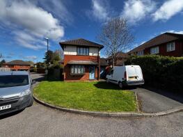 12, Canon Hudson Close, Coventry CV3 3HT