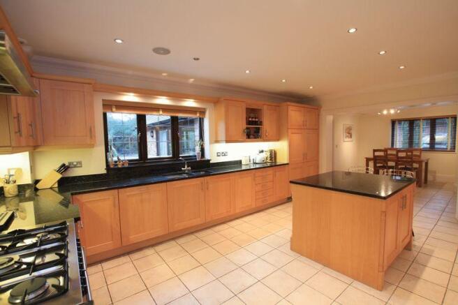Kitchen/Breakfast