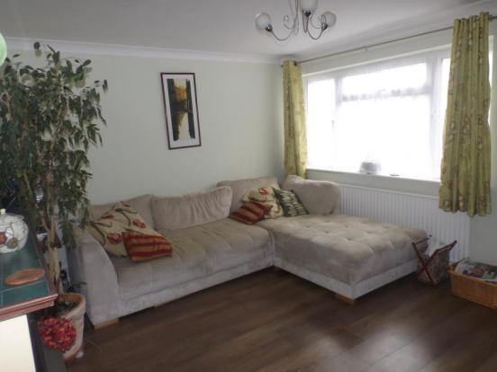 Lounge 2