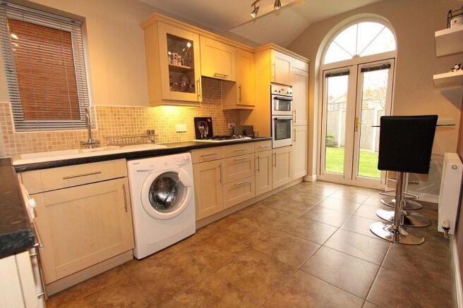 Kitchen / Breakfast Room