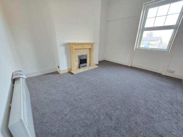 9 bed Block of Apartments for sale Image 11