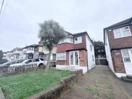 226, Southend Road, Woodford Green IG8 8QH