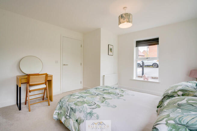 2 bed Terraced for sale Image 8