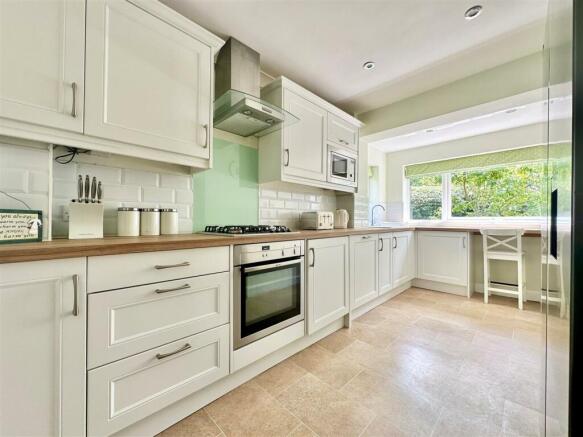 Kitchen.jpg