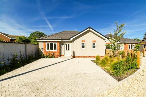 South Street, Pennington, Lymington, Hampshire, SO41