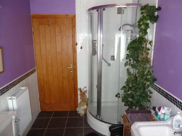 4 piece white suite