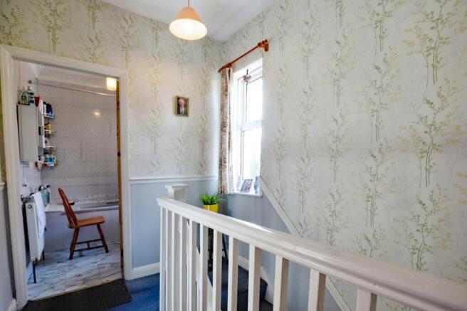 3 bed Semi-Detached for sale Image 11
