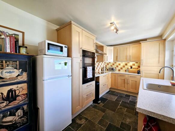 4 bed Terraced for sale Image 7