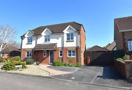Swallowfields, Gillingham