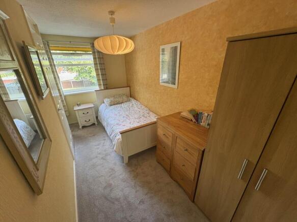 2 bed Flat for sale Image 11
