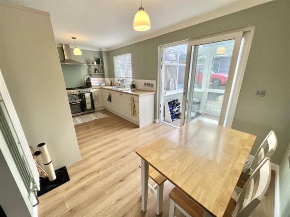 Kitchen / Diner
