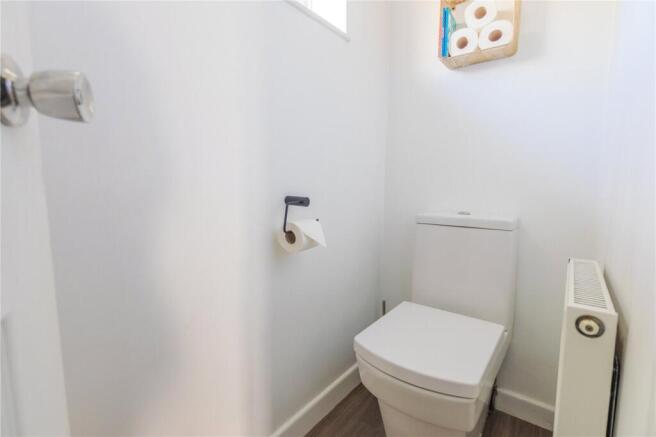 3 bed Semi-Detached for sale Image 11