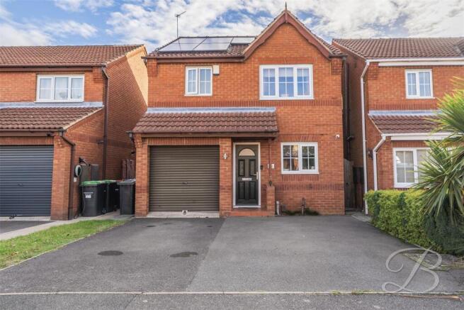 3-bed detached on Crowtrees Drive, Sutton-In-Ashfield, £230,000
