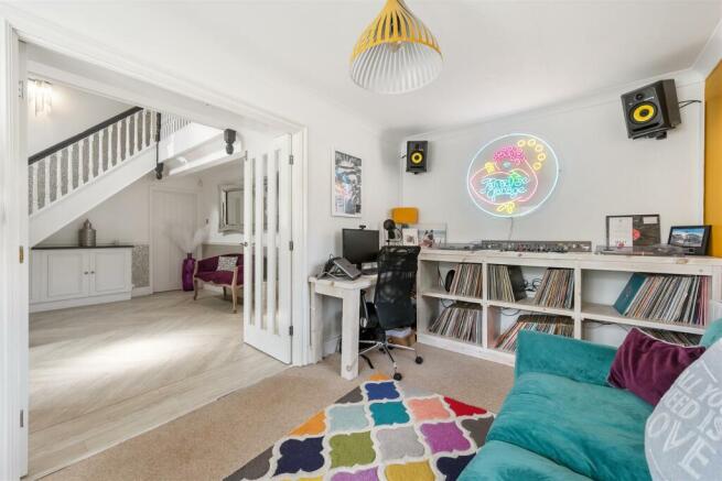 Blundell Lane Reception Room