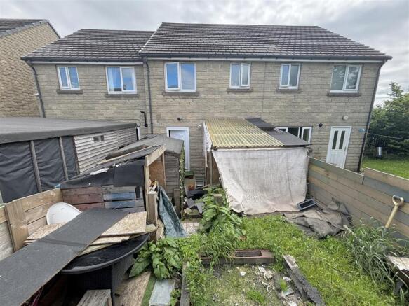 3 bed Terraced for sale Image 6