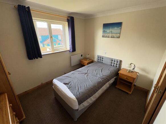 7 bed House Share to rent Image 5