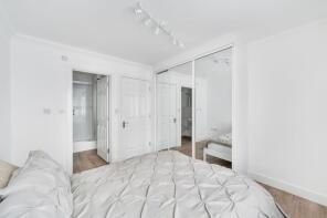 2, 22 Oakham House, Horn Lane, London W3 6QP