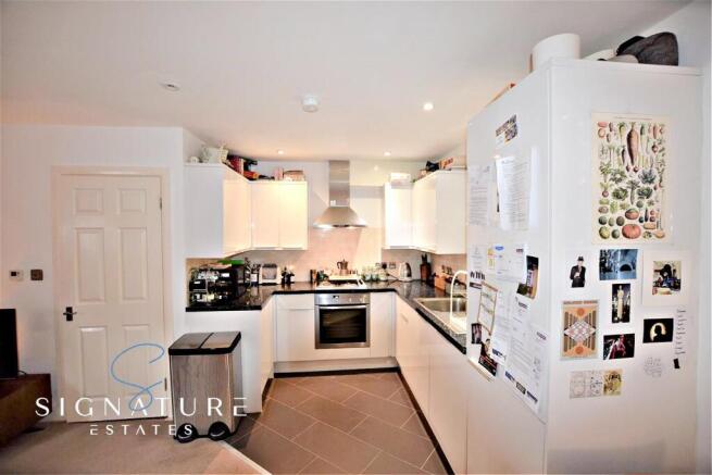 ARrth_p8mU6AAQmSu5NMgA (1).jpg