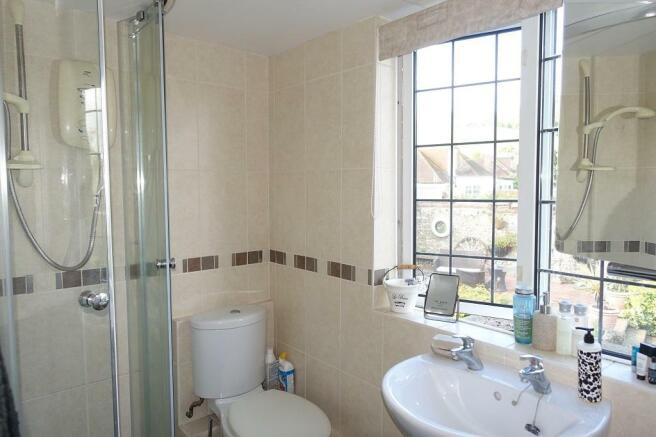 Bedroom 1 Ensuite