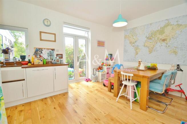 Kitchen Diner