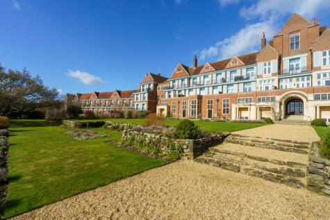 Kings Drive, Midhurst, GU29 0EY