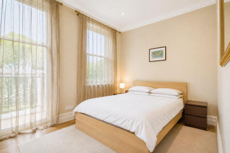 Holland Road, London W14
