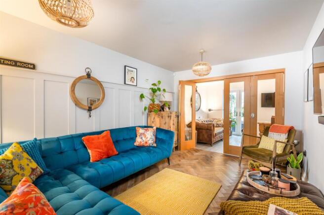 SITTING ROOM