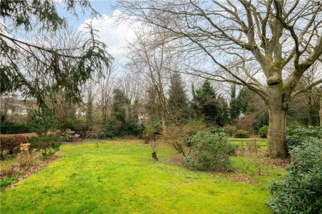 Extensive Gardens