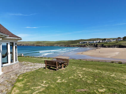 Polzeath, PL27