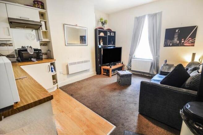 7 bed Block of Apartments for sale Image 11
