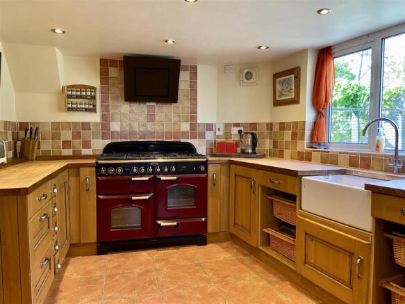Kitchen.JPEG