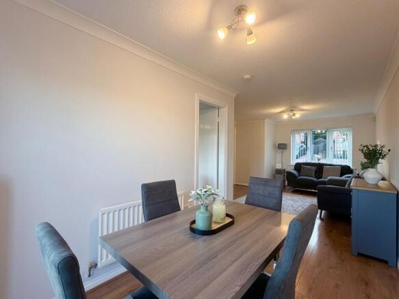 Living/Dining Room