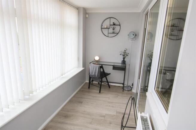 GARDEN ROOM/ OFFICE
