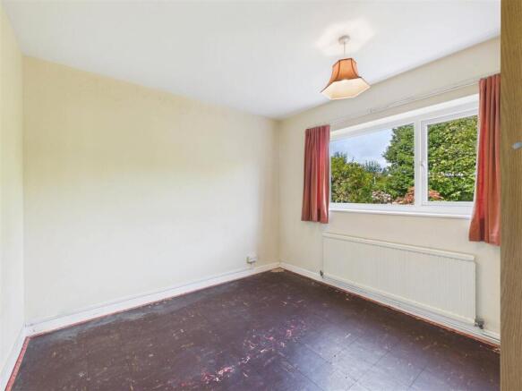 3 bed Detached Bungalow for sale Image 12