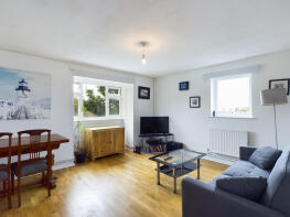 16, Nuthurst Close, Brighton BN2 5LS