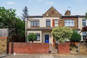 40, Ladbroke Road, Enfield EN1 1HX