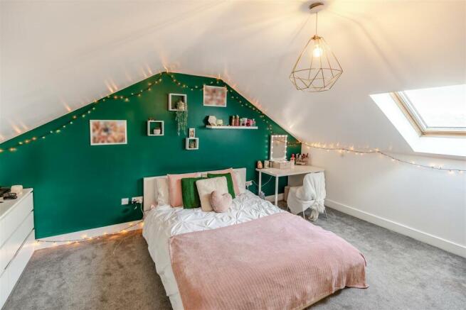 8577228-interior29.jpg