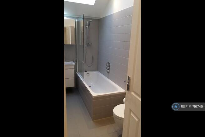Bathroom1