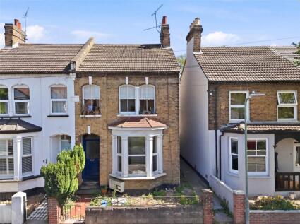 Hadleigh Road, Westcliff-on-Sea, Essex, SS0
