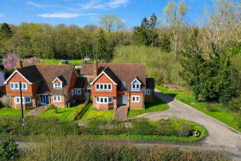 Maidstone Road, Tonbridge, TN12
