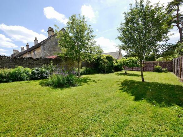 Communal gardens