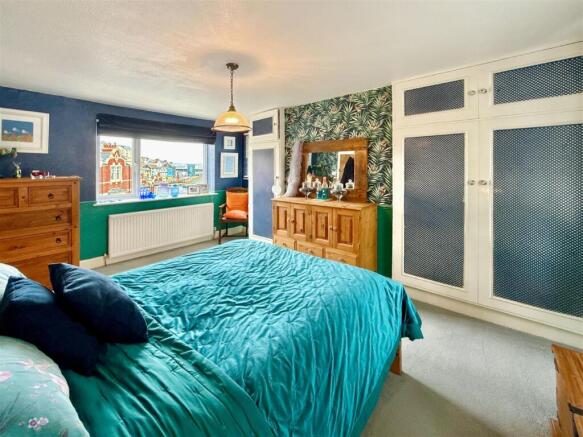 Bed 1 & View.JPG