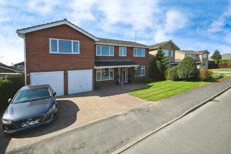 Armstrong close, Weston